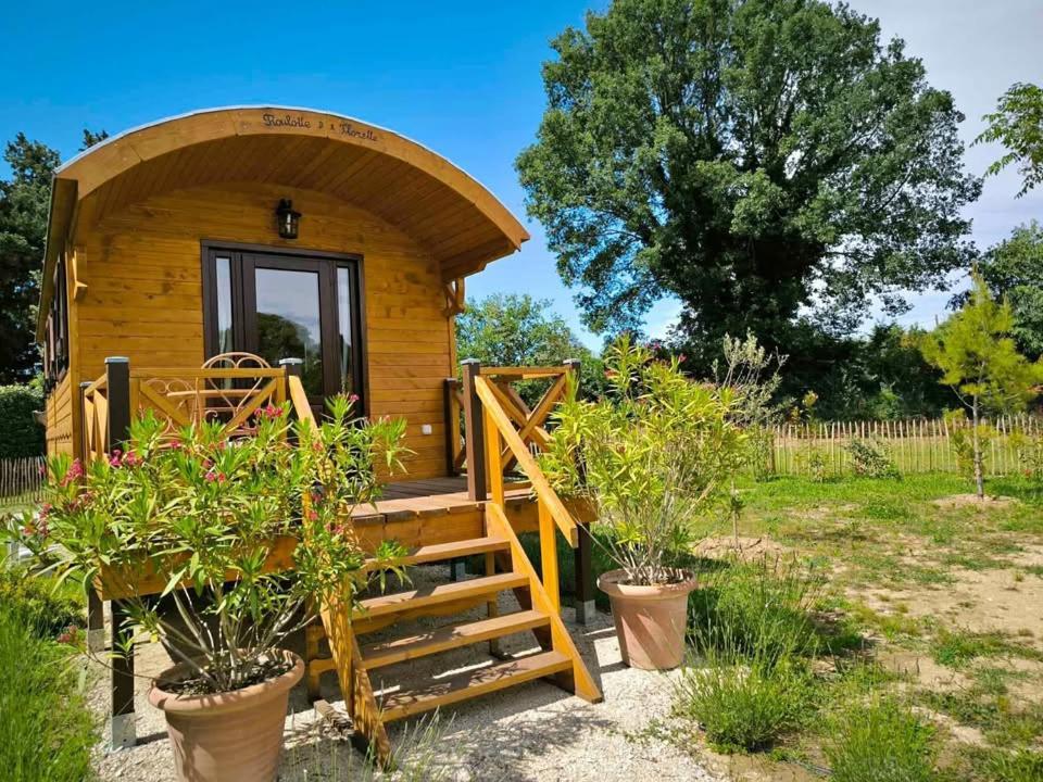 Aigues Marines Bed & Breakfast ภายนอก รูปภาพ